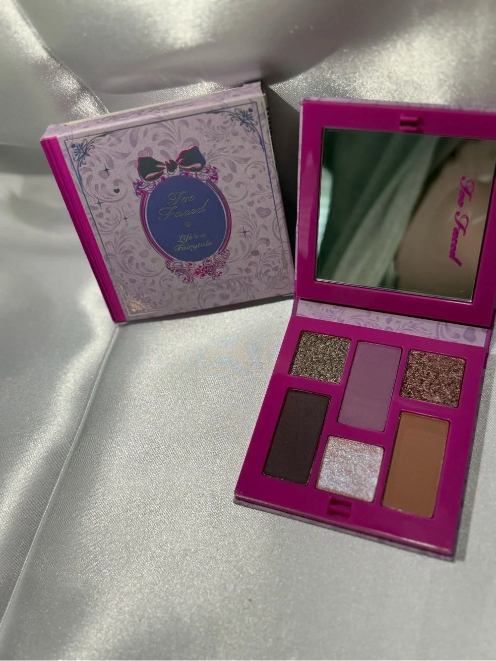 Too faced Pink Eyeshadow Palette - Six Shade Neutral & Shimmer Collection